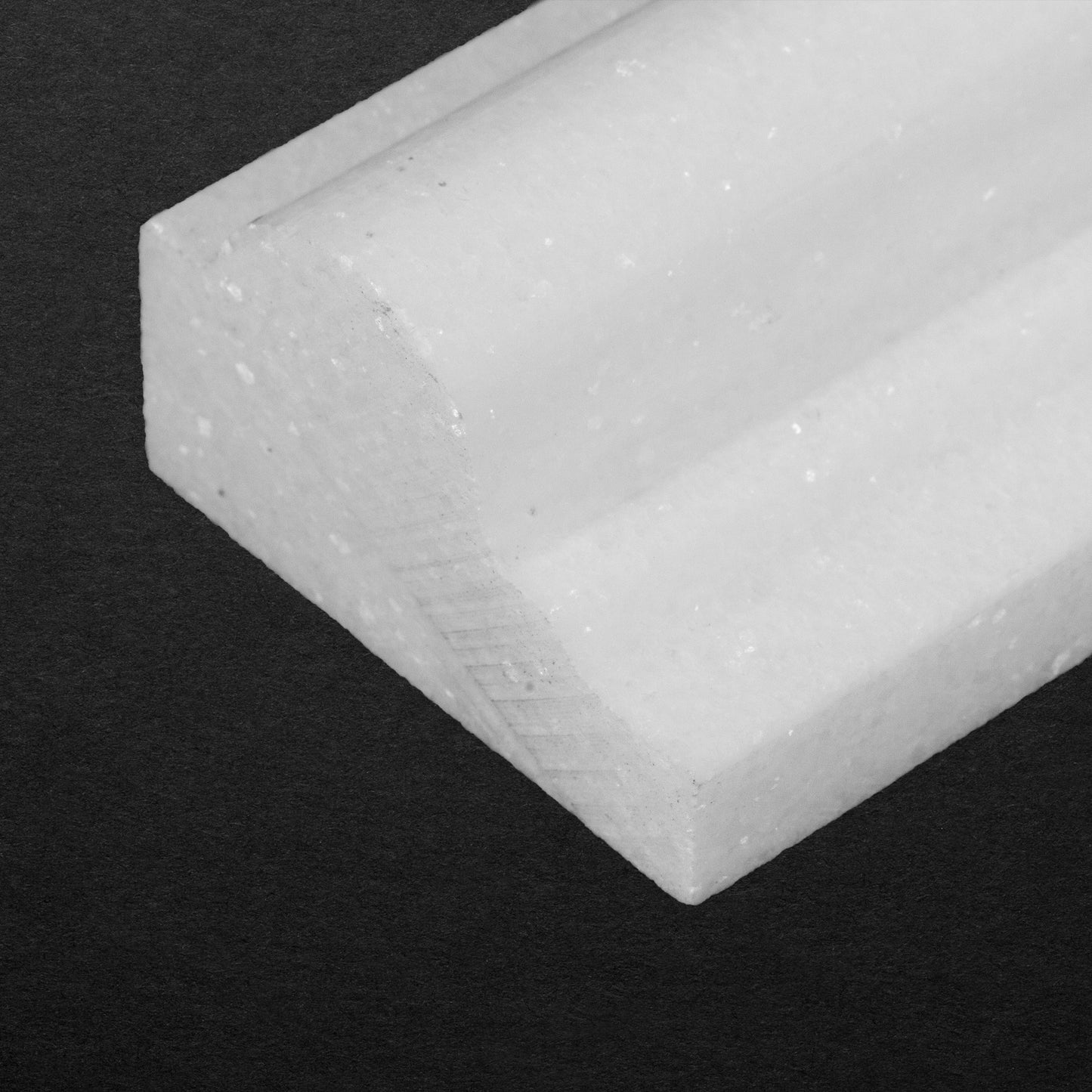 Thassos Crown Molding Ogee Polished 2"X12"